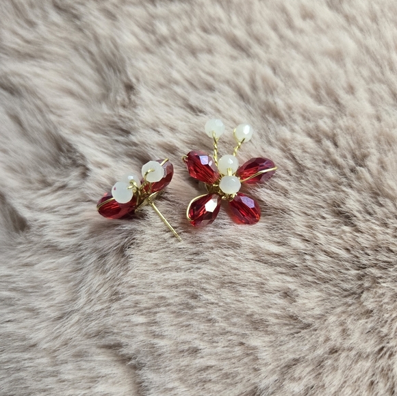 Butterfly studs - Picture 3 of 4